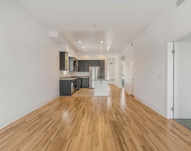 12920 Runway Road - Photo Thumbnail 18
