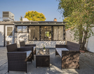 6251 Alcove Avenue - Photo Thumbnail 39