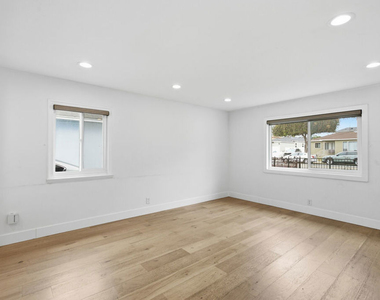 4221 W 166th Street - Photo Thumbnail 6