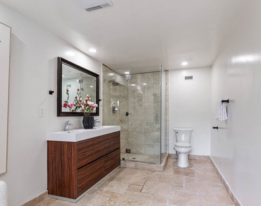 11346 Thurston Place - Photo Thumbnail 17