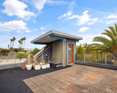 621 San Juan Avenue - Photo Thumbnail 27