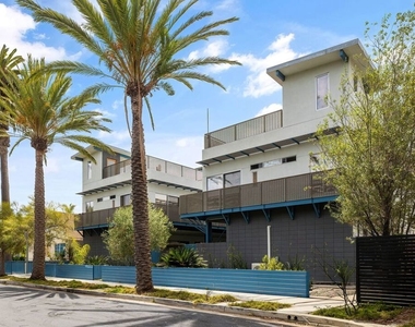 621 San Juan Avenue - Photo Thumbnail 29