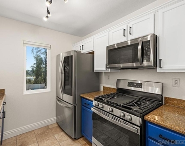 10158 Camino Ruiz - Photo Thumbnail 12