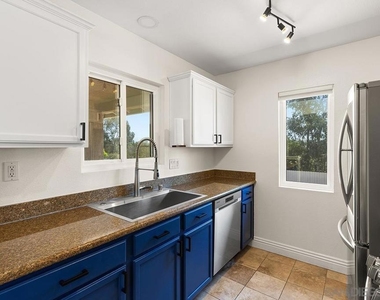 10158 Camino Ruiz - Photo Thumbnail 11