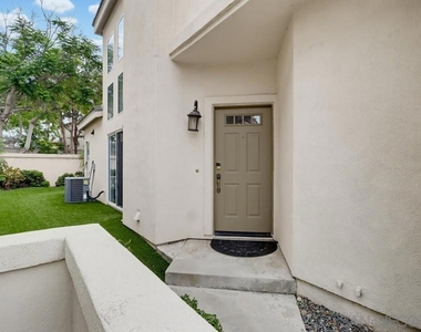 1103 Pacific Grove Loop - Photo Thumbnail 5