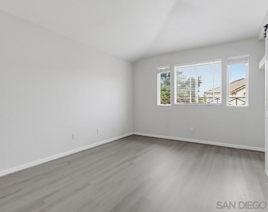 1103 Pacific Grove Loop - Photo Thumbnail 35