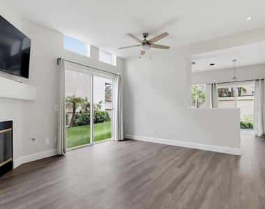 1103 Pacific Grove Loop - Photo Thumbnail 9
