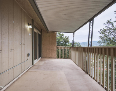 286 Oakleaf Drive - Photo Thumbnail 17