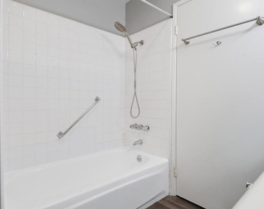 286 Oakleaf Drive - Photo Thumbnail 23