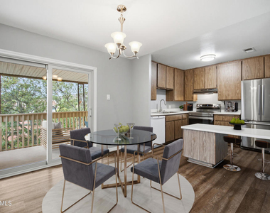 286 Oakleaf Drive - Photo Thumbnail 14