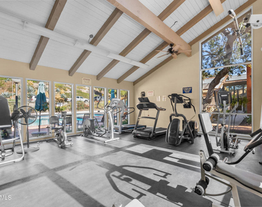 286 Oakleaf Drive - Photo Thumbnail 33