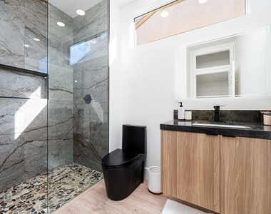 78217 Willowrich Drive - Photo Thumbnail 23