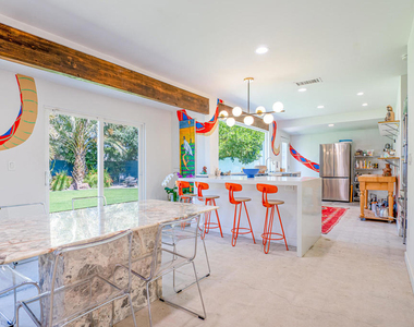 44828 Rubidoux Street - Photo Thumbnail 13