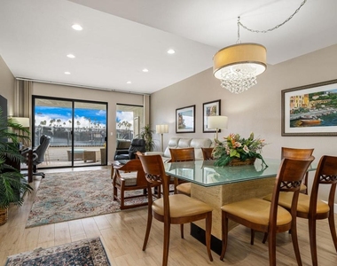 21 Toledo Drive - Photo Thumbnail 7
