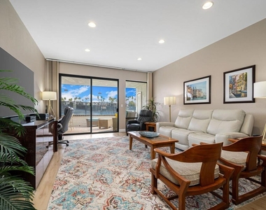 21 Toledo Drive - Photo Thumbnail 8