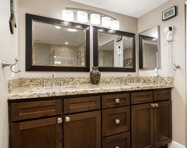 21 Toledo Drive - Photo Thumbnail 18