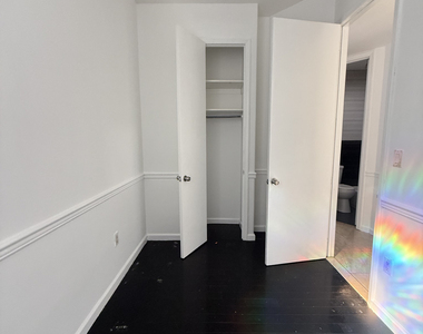 438 Wilson Avenue - Photo Thumbnail 2