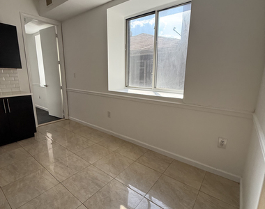 438 Wilson Avenue - Photo Thumbnail 1