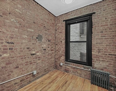 346 East 13th Street - Photo Thumbnail 6