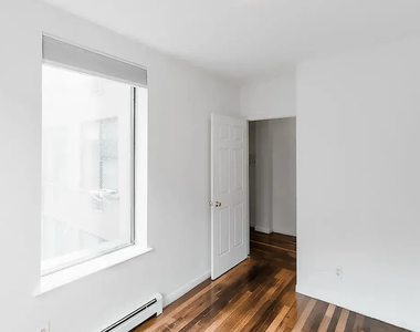 109 Lexington Avenue - Photo Thumbnail 4