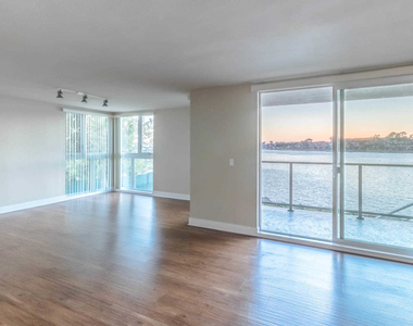 13900 Fiji Way - Photo Thumbnail 8