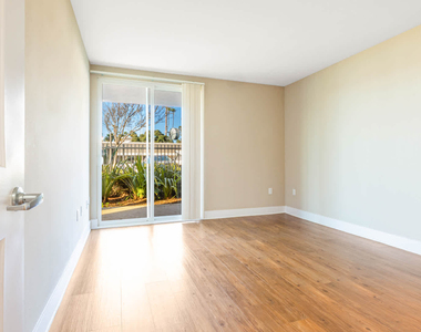13900 Fiji Way - Photo Thumbnail 14