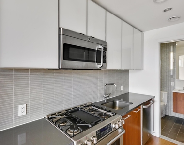 103 3rd Street - Photo Thumbnail 9