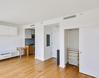 103 3rd Street - Photo Thumbnail 3