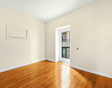 East 25th Street - Photo Thumbnail 2
