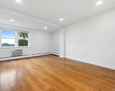 101 Gedney Street - Photo Thumbnail 17