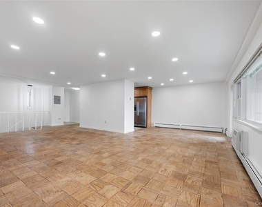 101 Gedney Street - Photo Thumbnail 5