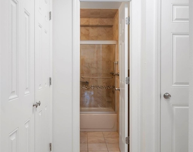 101 Gedney Street - Photo Thumbnail 7