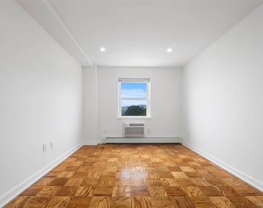 101 Gedney Street - Photo Thumbnail 9