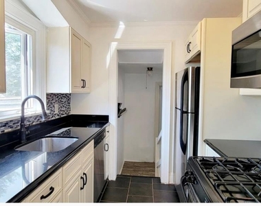 19 Poppy Avenue - Photo Thumbnail 3
