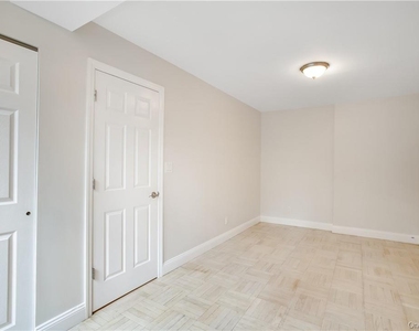140 E Hartsdale Avenue - Photo Thumbnail 11