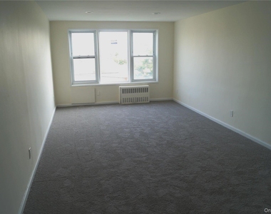 1 East Broadway - Photo Thumbnail 9
