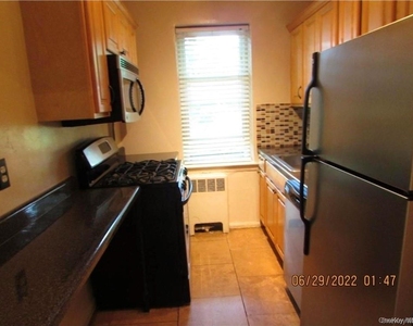 1531 Central Park Avenue - Photo Thumbnail 1