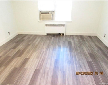 1531 Central Park Avenue - Photo Thumbnail 2