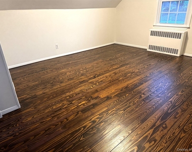 2365 Babylon Street - Photo Thumbnail 10