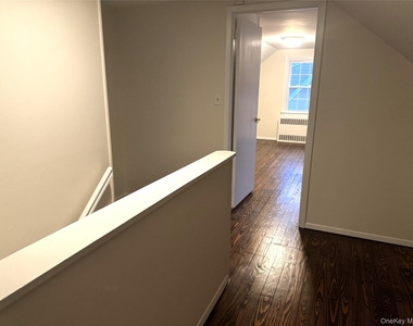 2365 Babylon Street - Photo Thumbnail 11