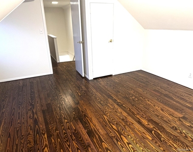 2365 Babylon Street - Photo Thumbnail 13