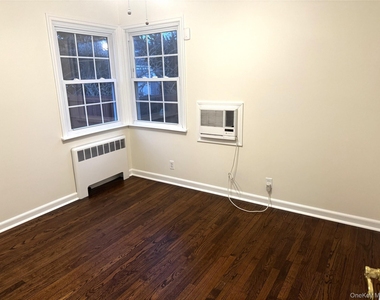 2365 Babylon Street - Photo Thumbnail 6