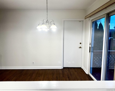 2365 Babylon Street - Photo Thumbnail 7