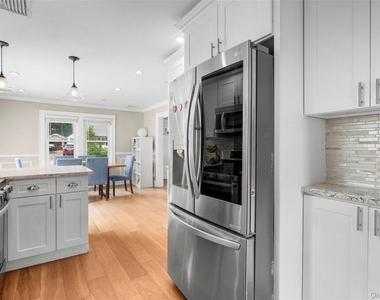 76 Chestnut Avenue - Photo Thumbnail 11