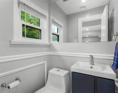 76 Chestnut Avenue - Photo Thumbnail 12