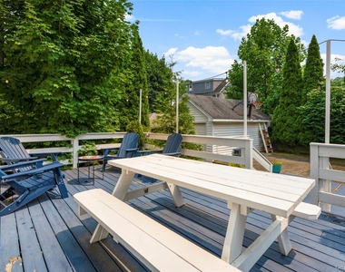 76 Chestnut Avenue - Photo Thumbnail 23
