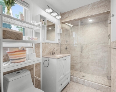 76 Chestnut Avenue - Photo Thumbnail 17