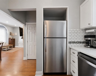 11 Bell Lane - Photo Thumbnail 5