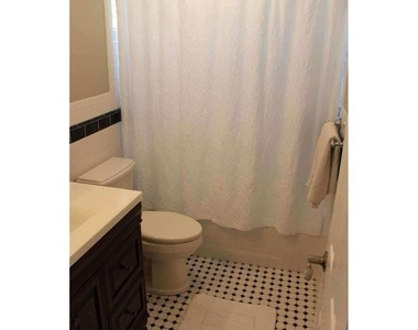 27 Vermont Street - Photo Thumbnail 2