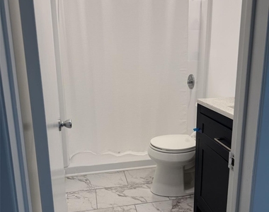 18 White Gate Drive - Photo Thumbnail 7
